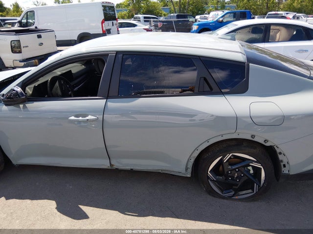 45781298 :رقم المزاد ، 3KPFU4DE7TE298621 vin ، 2026 Kia K4 Ex مزاد بيع