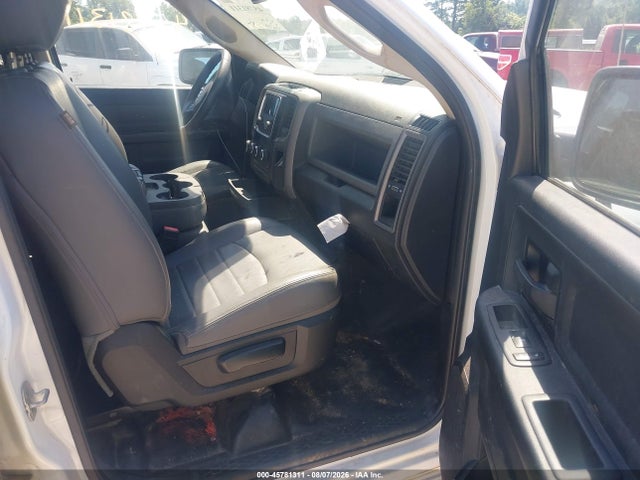 Продаж на аукціоні авто 2019 Ram 1500 Classic Tradesman  4x4 6'4 Box, vin: 1C6RR7FG7KS739455, номер лоту: 45781311