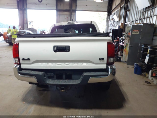 Продажа на аукционе авто 2023 Toyota Tacoma Sr5 V6, vin: 3TMCZ5AN0PM637794, номер лота: 45781358