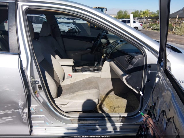 45781360 :رقم المزاد ، 4T1BD1FKXCU042776 vin ، 2012 Toyota Camry Hybrid Xle مزاد بيع
