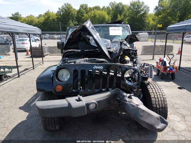 Продаж на аукціоні авто 2013 Jeep Wrangler Unlimited Sahara, vin: 1C4HJWEG1DL608655, номер лоту: 45781363