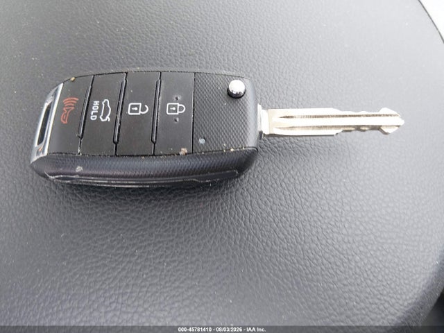 Aukcja sprzedaży 2017 Kia Forte Lx, vin: 3KPFK4A71HE096120, numer aukcji: 45781410