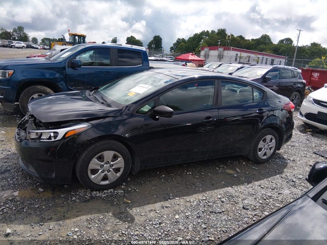 Aukcja sprzedaży 2017 Kia Forte Lx, vin: 3KPFK4A71HE096120, numer aukcji: 45781410