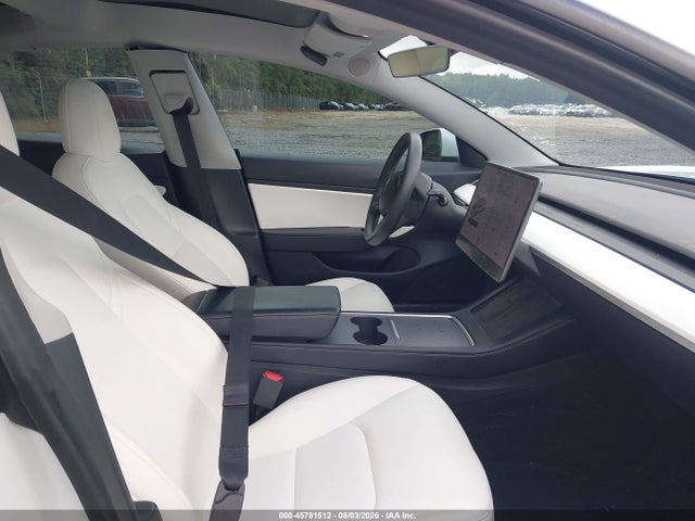5YJ3E1EAXMF870013 Tesla Model 3 Standard Range Plus Rear-wheel Drive