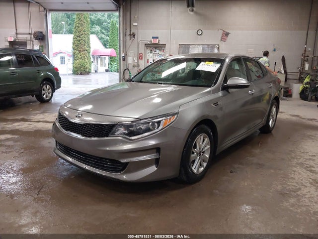45781531 :رقم المزاد ، 5XXGT4L38HG165016 vin ، 2017 Kia Optima Lx مزاد بيع