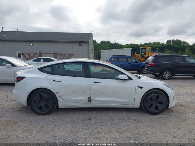 5YJ3E1EB6NF204096 Tesla Model 3 Long Range Dual Motor All-wheel Drive