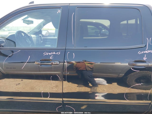 Aukcja sprzedaży 2018 Chevrolet Silverado 1500 1lt, vin: 3GCPCREC3JG619668, numer aukcji: 45781590