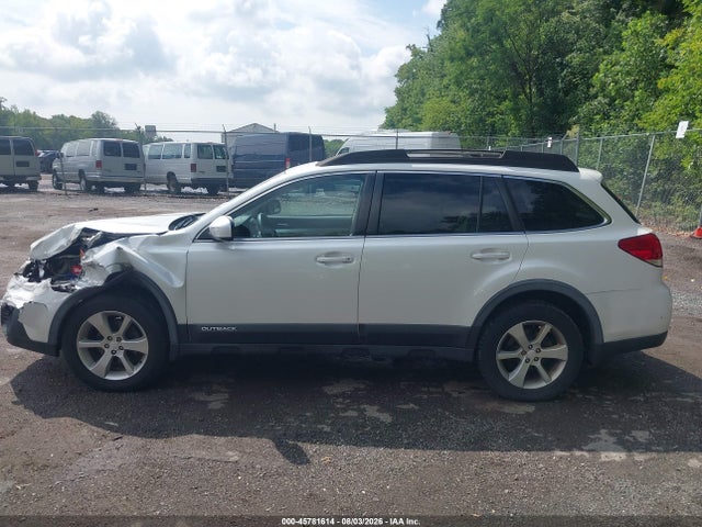 Продаж на аукціоні авто 2013 Subaru Outback 2.5i Premium, vin: 4S4BRBGC7D3319700, номер лоту: 45781614