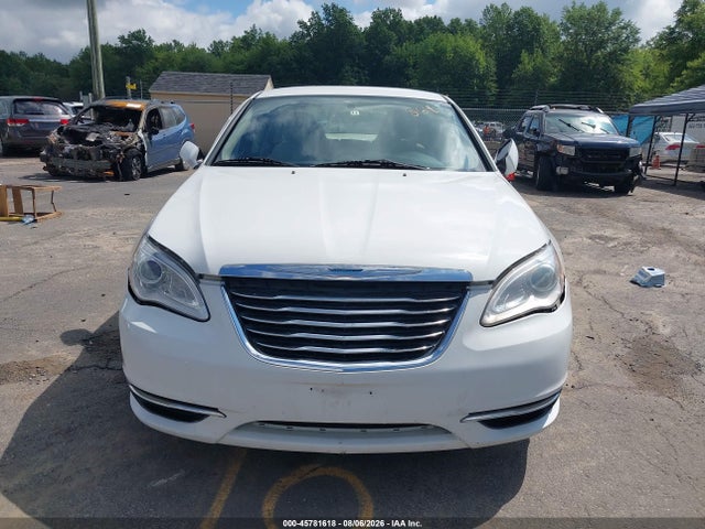 Aukcja sprzedaży 2013 Chrysler 200 Touring, vin: 1C3CCBBB2DN614527, numer aukcji: 45781618