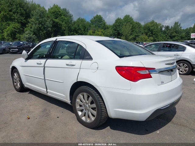 Aukcja sprzedaży 2013 Chrysler 200 Touring, vin: 1C3CCBBB2DN614527, numer aukcji: 45781618