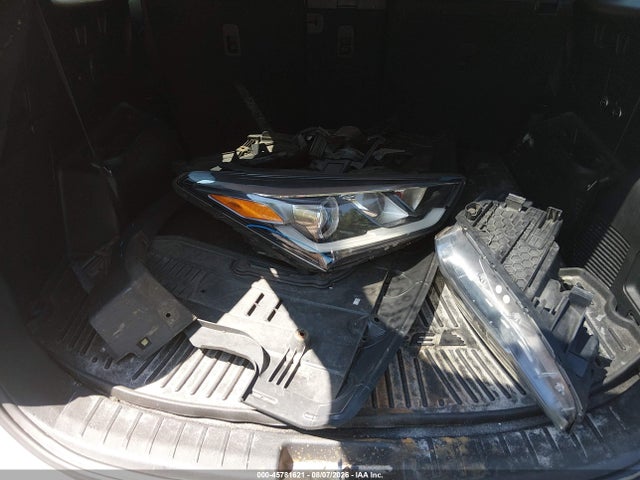 Продажа на аукционе авто 2017 Hyundai Santa Fe Se, vin: KM8SNDHF5HU254703, номер лота: 45781621