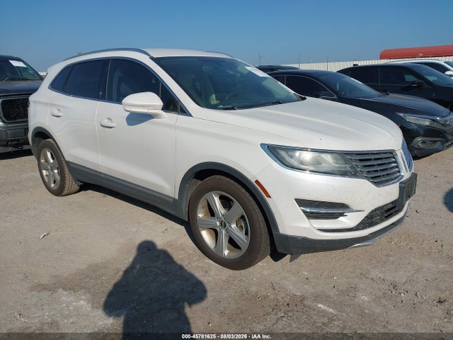 Lincoln Mkc Premiere 2018 5LMCJ1C90JUL19539 головне зображення