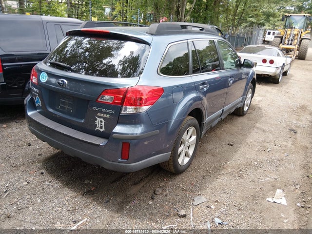 45781630 :رقم المزاد ، 4S4BRBCC7D3227962 vin ، 2013 Subaru Outback 2.5i Premium مزاد بيع