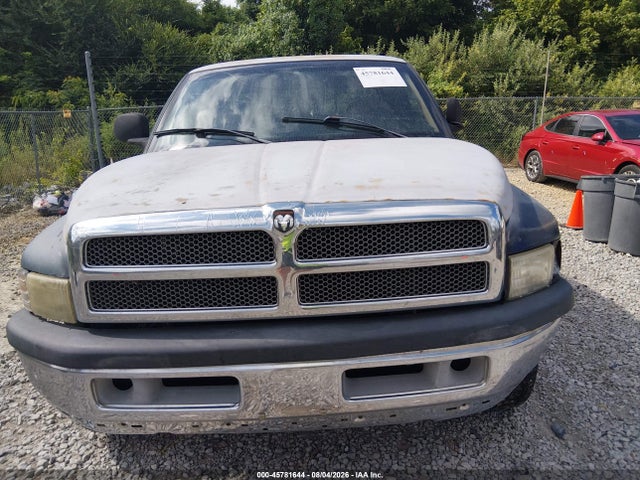2001 Dodge Ram 1500 St მანქანა იყიდება აუქციონზე, vin: 3B7HC12YX1G181883, აუქციონის ნომერი: 45781644