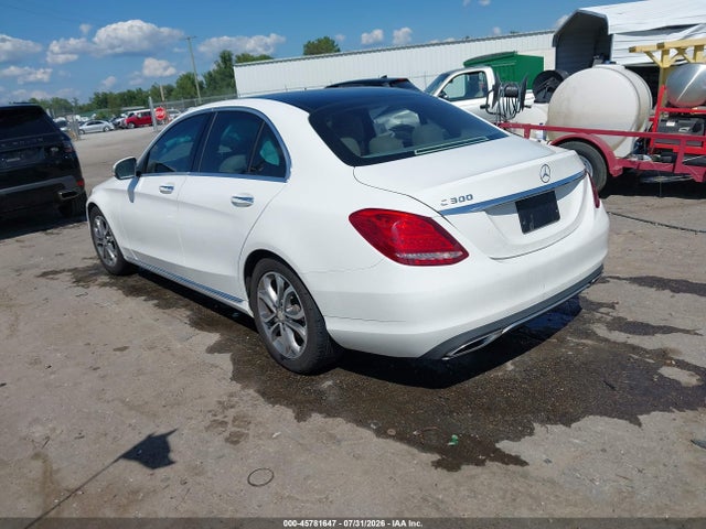 Aukcja sprzedaży 2015 Mercedes-benz C 300, vin: 55SWF4JB1FU077730, numer aukcji: 45781647