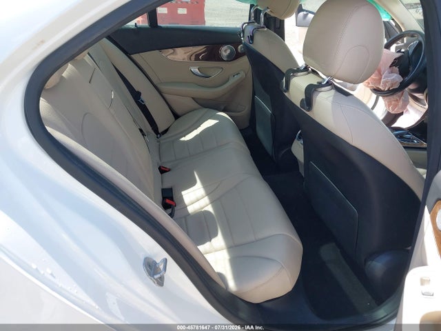 Aukcja sprzedaży 2015 Mercedes-benz C 300, vin: 55SWF4JB1FU077730, numer aukcji: 45781647