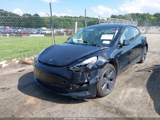 2022 Tesla Model 3 Long Range Dual Motor All-wheel Drive მანქანა იყიდება აუქციონზე, vin: 5YJ3E1EB0NF261409, აუქციონის ნომერი: 45781659