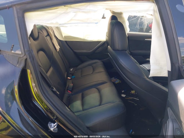 2022 Tesla Model 3 Long Range Dual Motor All-wheel Drive მანქანა იყიდება აუქციონზე, vin: 5YJ3E1EB0NF261409, აუქციონის ნომერი: 45781659