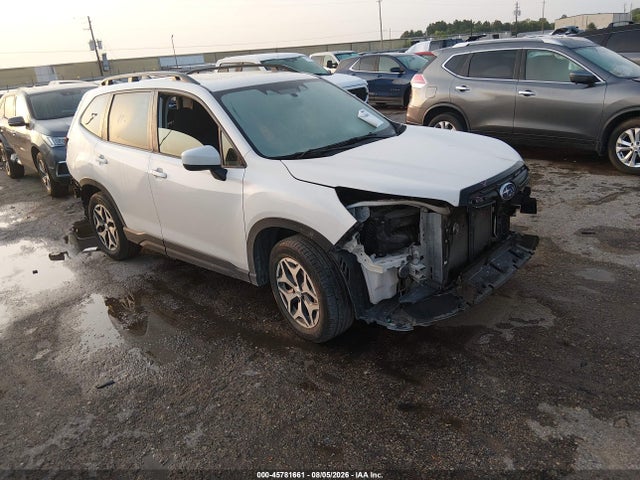 Продаж на аукціоні авто 2024 Subaru Forester Premium, vin: JF2SKADC3RH403645, номер лоту: 45781661
