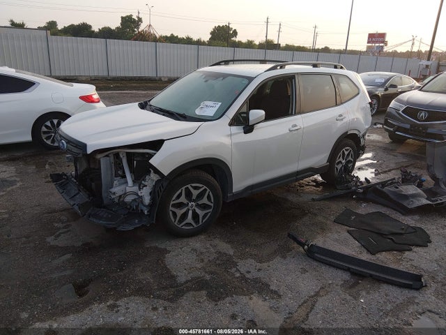 Продажа на аукционе авто 2024 Subaru Forester Premium, vin: JF2SKADC3RH403645, номер лота: 45781661