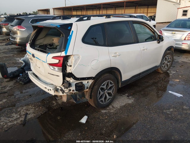 Продажа на аукционе авто 2024 Subaru Forester Premium, vin: JF2SKADC3RH403645, номер лота: 45781661