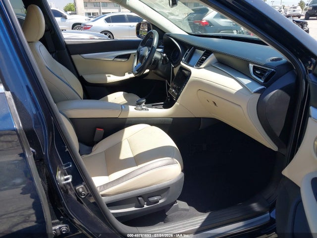 45781693 :رقم المزاد ، 3PCAJ5M13KF115858 vin ، 2019 Infiniti Qx50 Essential مزاد بيع