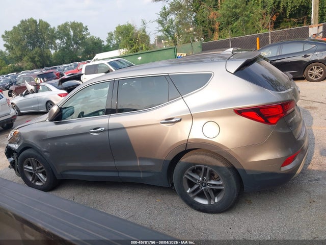 Продаж на аукціоні авто 2017 Hyundai Santa Fe Sport 2.4l, vin: 5XYZT3LB8HG393023, номер лоту: 45781756
