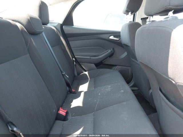 2017 Ford Focus Se მანქანა იყიდება აუქციონზე, vin: 1FADP3F25HL343023, აუქციონის ნომერი: 45781811