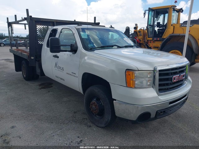 45781831 :رقم المزاد ، 1GDJK396X7E585220 vin ، 2007 Gmc Sierra 3500 Chassis Work Truck مزاد بيع