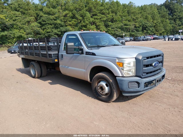 45781833 :رقم المزاد ، 1FDRF3G67GEC87847 vin ، 2016 Ford F-350 Chassis Xl مزاد بيع