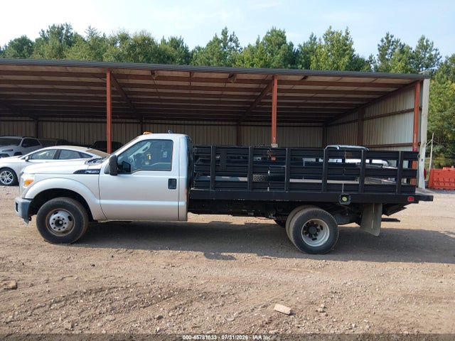 45781833 :رقم المزاد ، 1FDRF3G67GEC87847 vin ، 2016 Ford F-350 Chassis Xl مزاد بيع