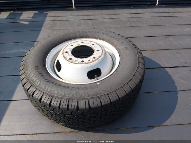 45781833 :رقم المزاد ، 1FDRF3G67GEC87847 vin ، 2016 Ford F-350 Chassis Xl مزاد بيع