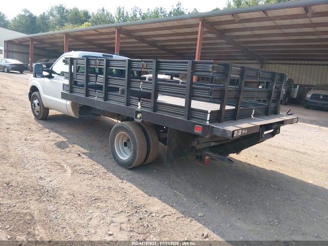 45781833 :رقم المزاد ، 1FDRF3G67GEC87847 vin ، 2016 Ford F-350 Chassis Xl مزاد بيع