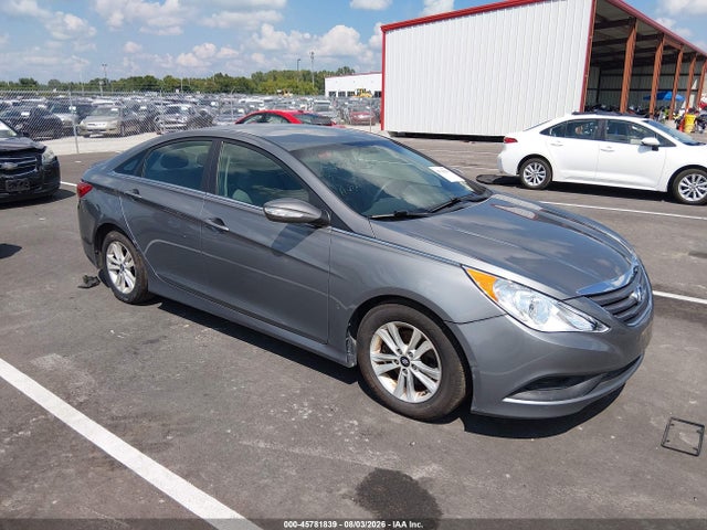 Продажа на аукционе авто 2014 Hyundai Sonata Gls, vin: 5NPEB4ACXEH847795, номер лота: 45781839