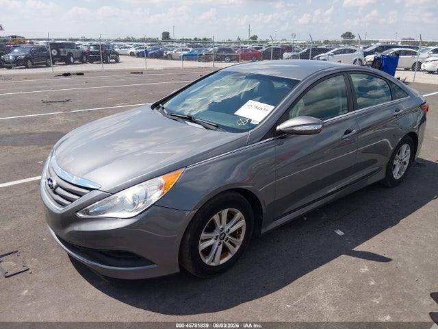 Продажа на аукционе авто 2014 Hyundai Sonata Gls, vin: 5NPEB4ACXEH847795, номер лота: 45781839