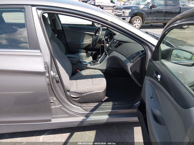 Продажа на аукционе авто 2014 Hyundai Sonata Gls, vin: 5NPEB4ACXEH847795, номер лота: 45781839