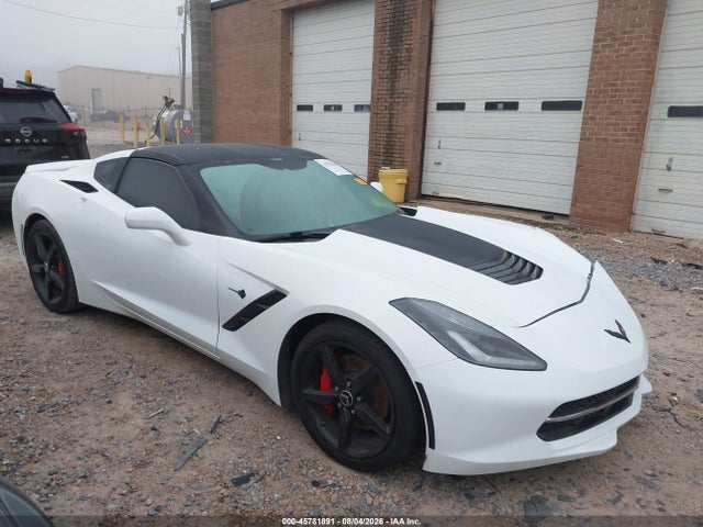 Продажа на аукционе авто 2015 Chevrolet Corvette Stingray, vin: 1G1YB2D72F5113324, номер лота: 45781891