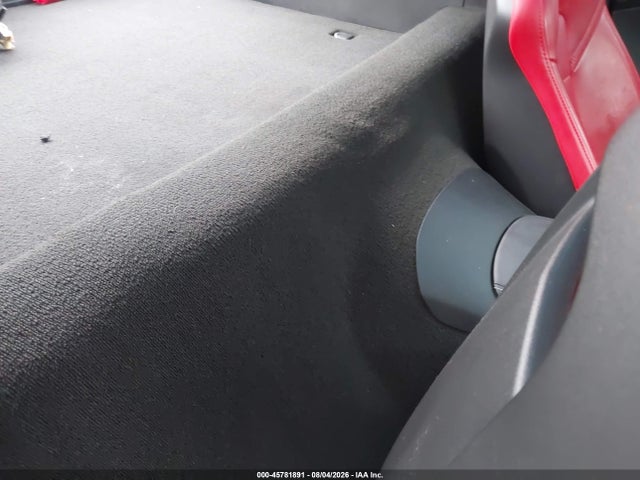Продажа на аукционе авто 2015 Chevrolet Corvette Stingray, vin: 1G1YB2D72F5113324, номер лота: 45781891
