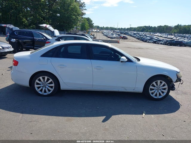 Продажа на аукционе авто 2013 Audi A4 2.0t Premium, vin: WAUBFAFL9DN006593, номер лота: 45781895