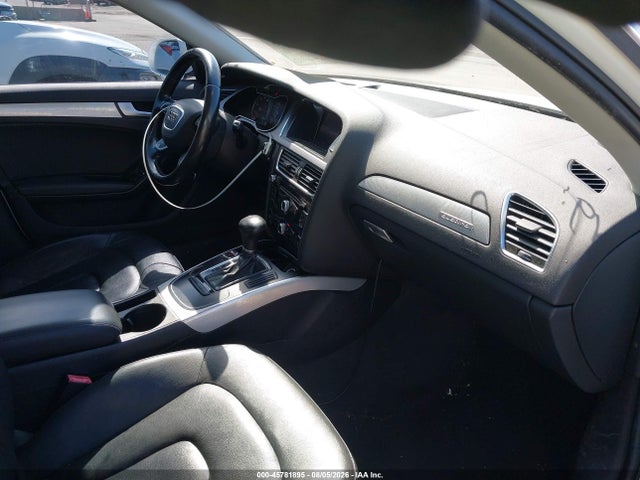 Продажа на аукционе авто 2013 Audi A4 2.0t Premium, vin: WAUBFAFL9DN006593, номер лота: 45781895