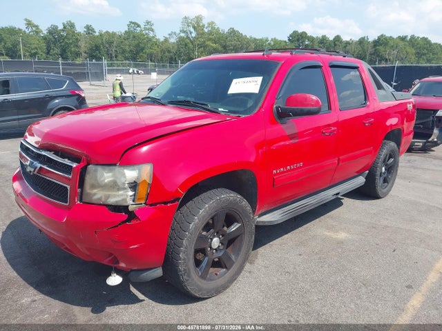 45781898 :رقم المزاد ، 3GNTKFE31BG143736 vin ، 2011 Chevrolet Avalanche 1500 Lt1 مزاد بيع