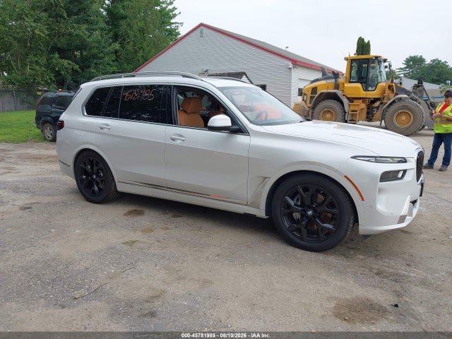 5UX23EM05R9V40197 BMW X7 Xdrive40i