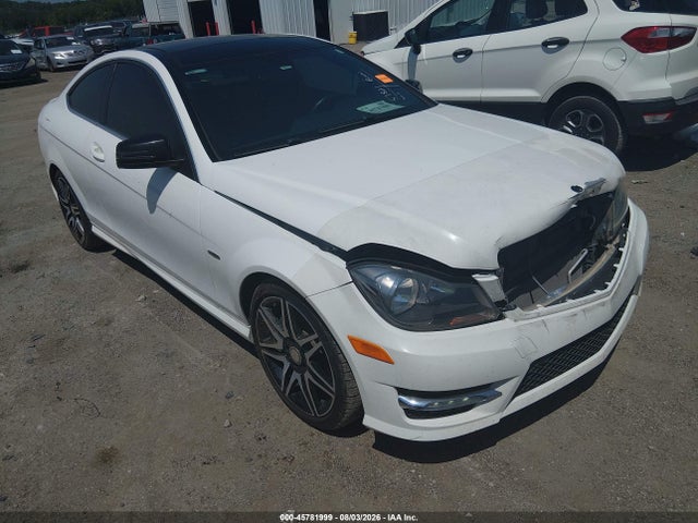 45781999 :رقم المزاد ، WDDGJ4HB1FG391741 vin ، 2015 Mercedes-benz C 250 مزاد بيع