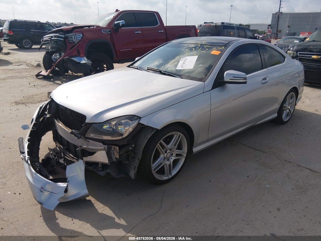 Продажа на аукционе авто 2015 Mercedes-benz C 250, vin: WDDGJ4HB5FG410078, номер лота: 45782036