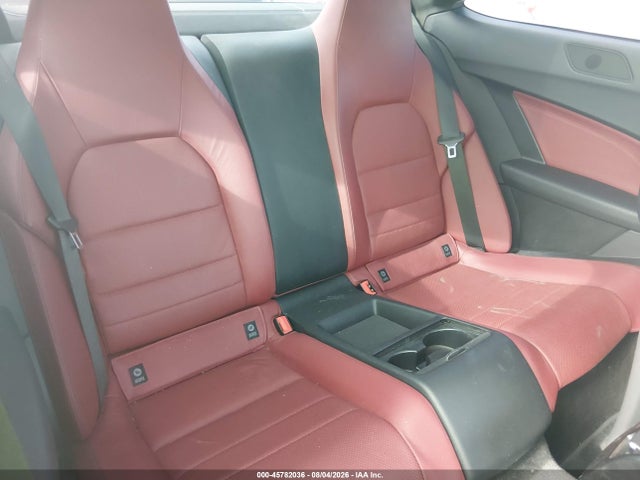 Продажа на аукционе авто 2015 Mercedes-benz C 250, vin: WDDGJ4HB5FG410078, номер лота: 45782036