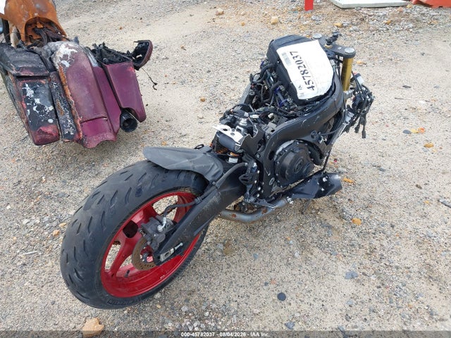 Suzuki GSX-R750 2025 JS1GR7MA3S7100064 Image 4
