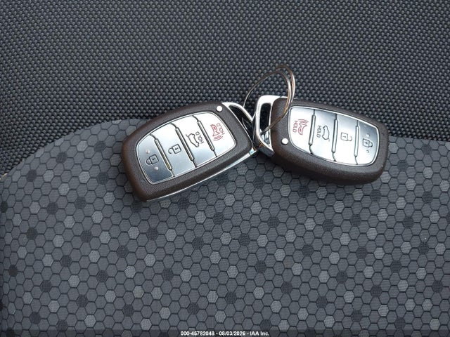 Продажа на аукционе авто 2018 Hyundai Ioniq Hybrid Blue, vin: KMHC65LC8JU075436, номер лота: 45782048