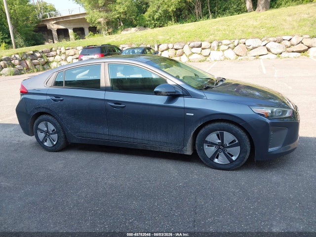 Продажа на аукционе авто 2018 Hyundai Ioniq Hybrid Blue, vin: KMHC65LC8JU075436, номер лота: 45782048