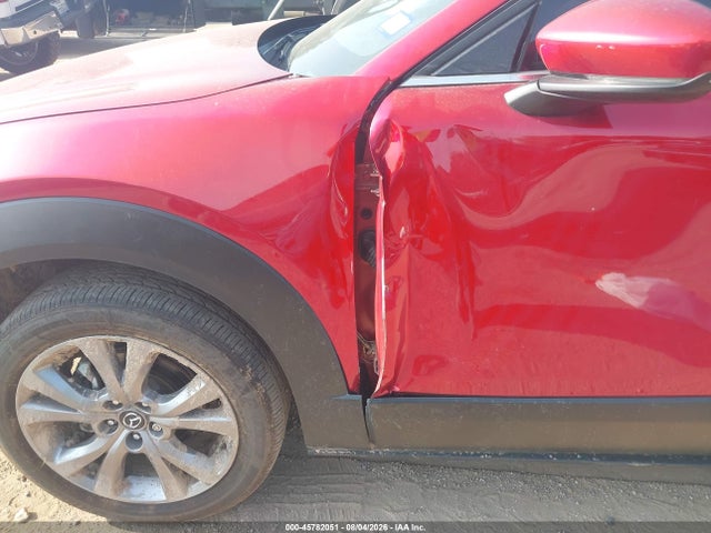 Продаж на аукціоні авто 2022 Mazda Cx-30 Premium, vin: 3MVDMBDL1NM424683, номер лоту: 45782051