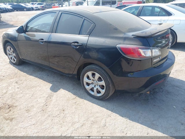 45782059 :رقم المزاد ، JM1BL1UF6B1406060 vin ، 2011 Mazda Mazda3 I Sport مزاد بيع
